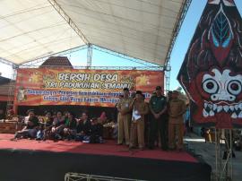 UPACARA ADAT TRADISI BERSIH DESA TRI PADUKUHAN